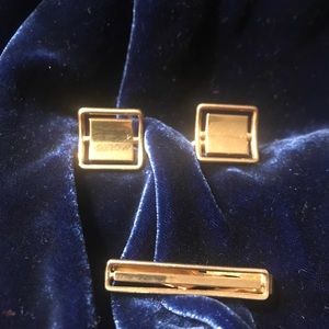 SWANK Cufflinks and Tie Clip Set Cuff Links